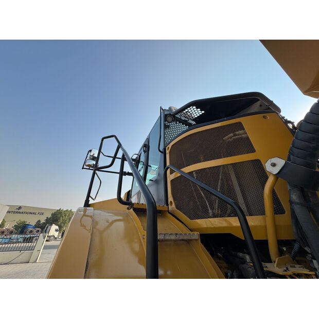 2023 كاتربيلر 745-44263792