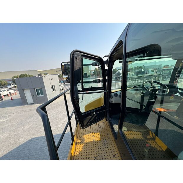 2023 كاتربيلر 745-44263793