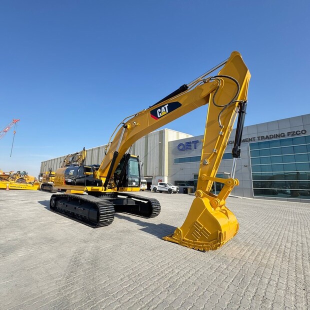 2017 كاتربيلر 330D2L-44263837