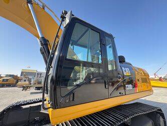 2017-caterpillar-330d2l-1393856-44263844