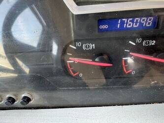 2015-daewoo-novus-se-1393858-44263870