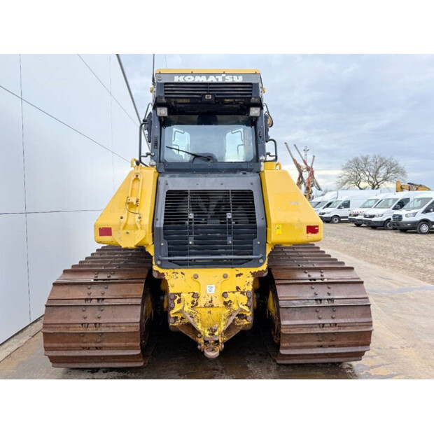 2017 Komatsu D61PX-24-44264199