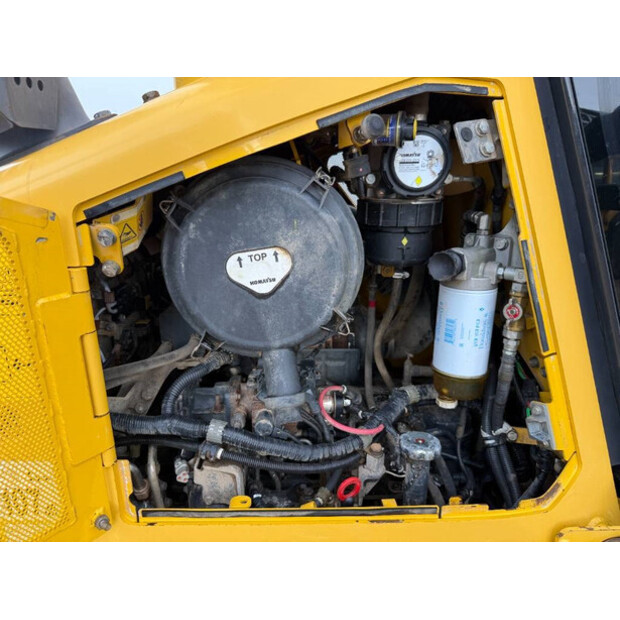 2017 Komatsu D61PX-24-44264217