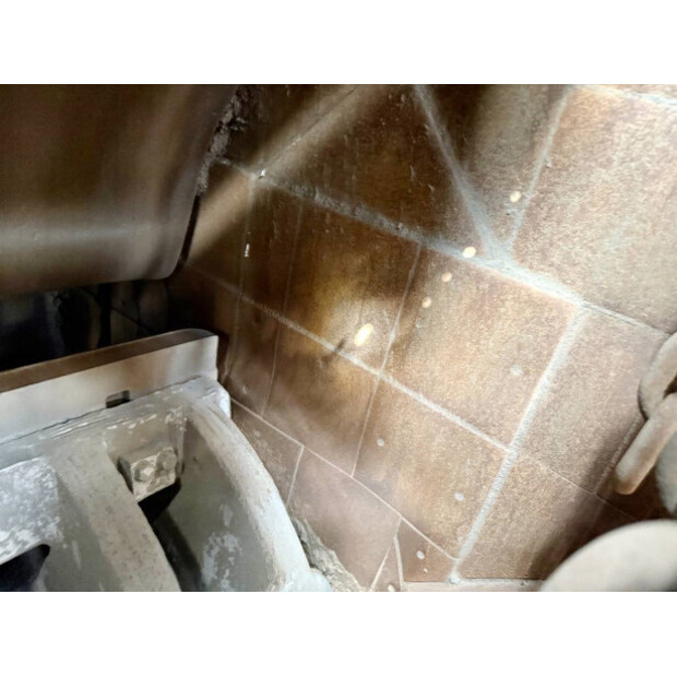 2011 Kleemann MR122-44264271