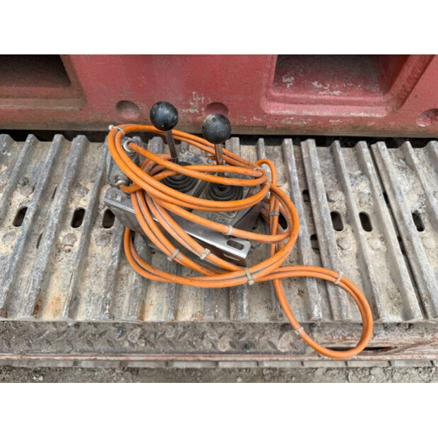 2005 Kleemann MRB130RH-44264469