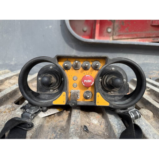 2011 Kleemann MR122-44264520