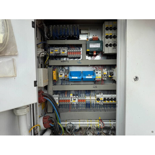 2011 Kleemann MR122-44264522