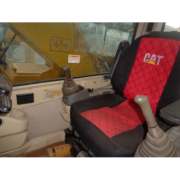 2020 Caterpillar 320BL-44265252