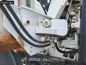 2011-mercedes-benz-actros-3241-1315575-44265477