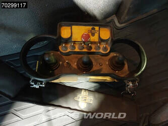 2010-mercedes-benz-actros-4144-1390890-44265658