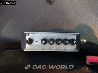 2019-mercedes-benz-antos-1833-1393902-44265775