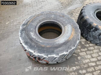 2015-komatsu-hm300-3-1393904-44265847