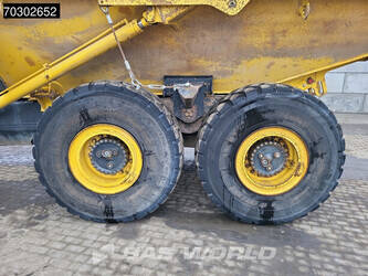 2015-komatsu-hm300-3-1393904-44265853