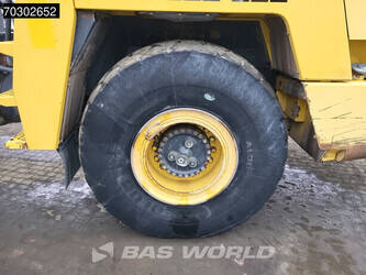 2015-komatsu-hm300-3-1393904-44265854