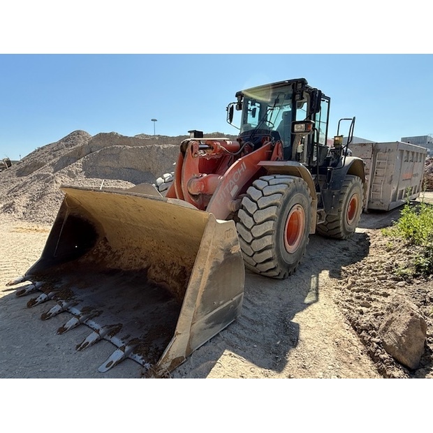 2019 Hitachi ZW220-6-44272180