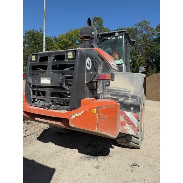 2019 Hitachi ZW220-6-44272182