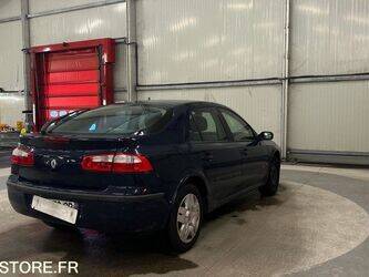 2003-renault-laguna-1394017-44279190