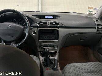 2003-renault-laguna-1394017-44279193