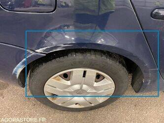 2003-renault-laguna-1394017-44279209