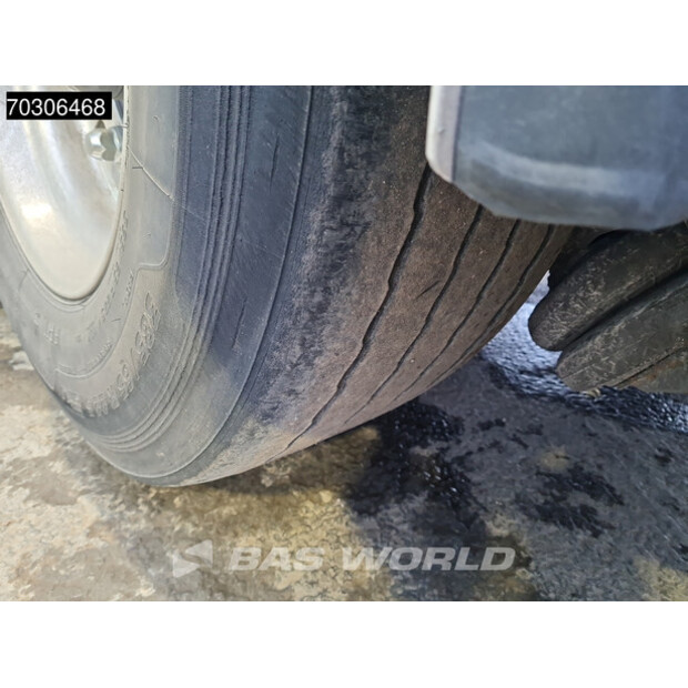 2015 باكتون ET3-44280448