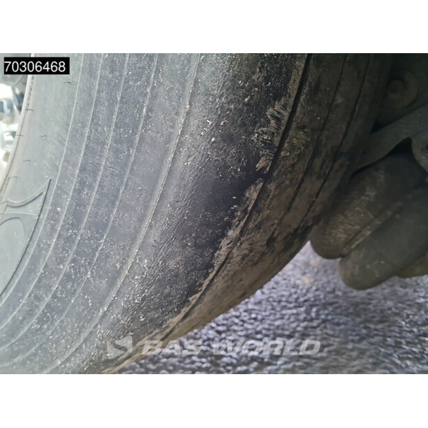 2015 باكتون ET3-44280449