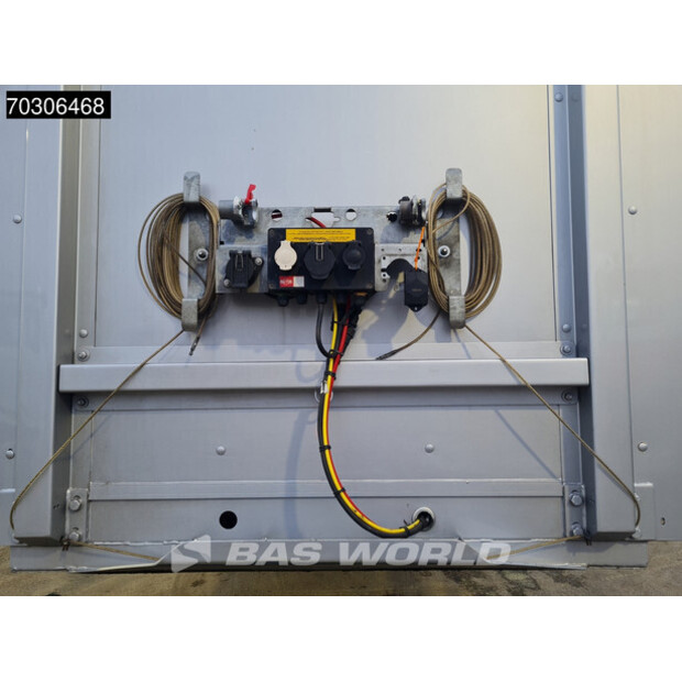 2015 باكتون ET3-44280454