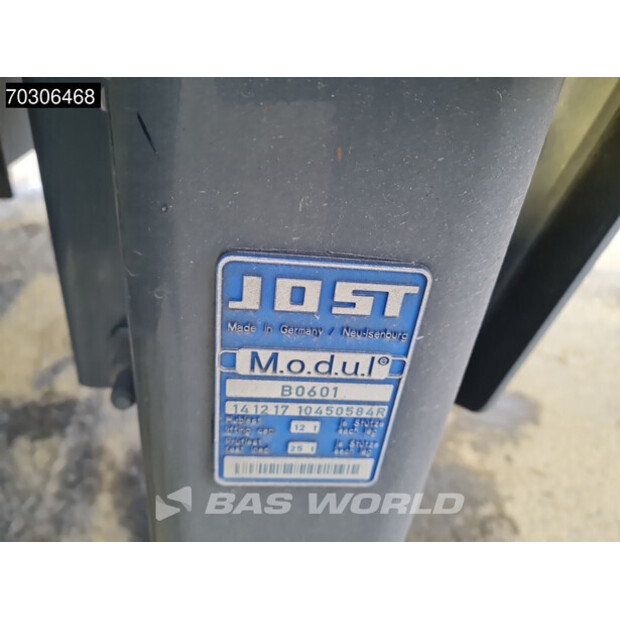 2015 باكتون ET3-44280457