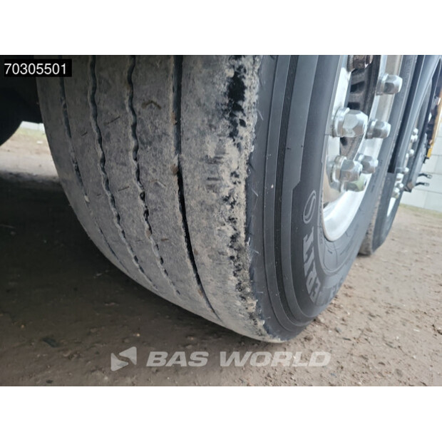 2017 Peischl OTHERS-44280758