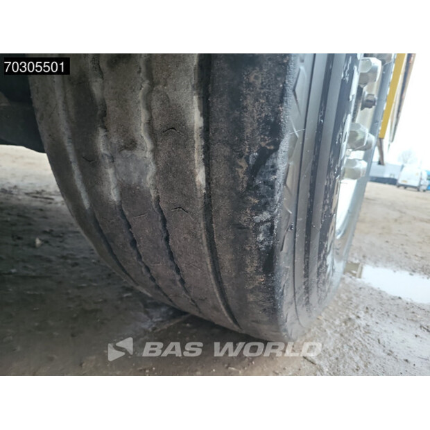 2017 Peischl OTHERS-44280761