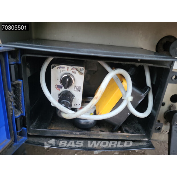 2017 Peischl OTHERS-44280771