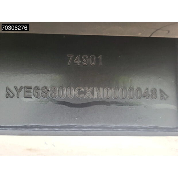 2022 ستاس S300CX-44280886