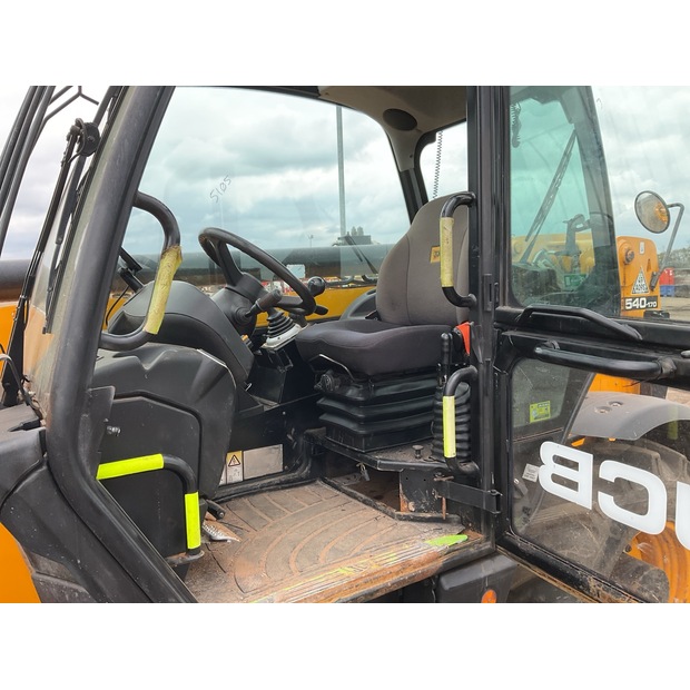 2016 JCB 540-170-44282600
