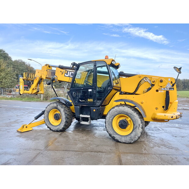 2018 JCB 540-170-44282605