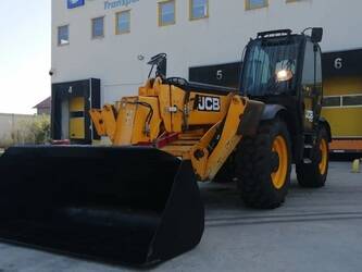 2017-jcb-540-140-1394123-44282615