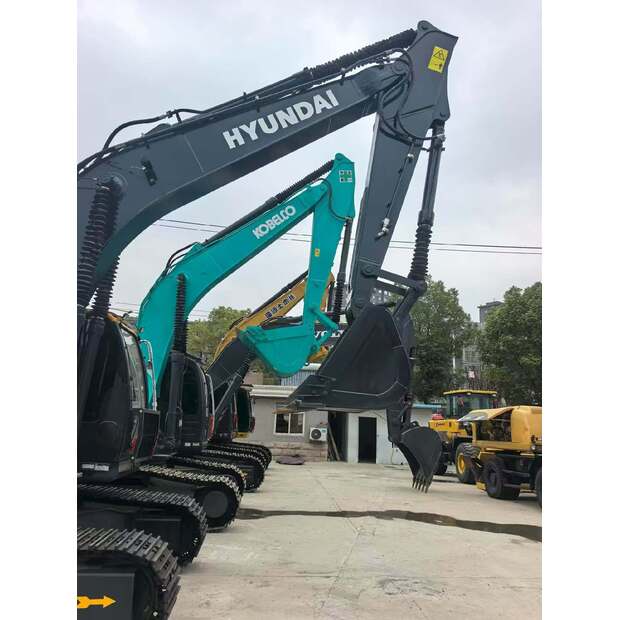 2025 هيونداي HX220HD-44282737