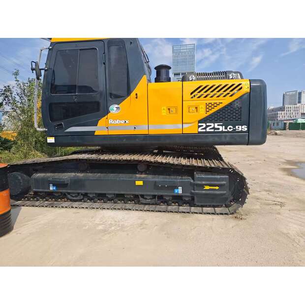 2024 Hyundai 225LC-9s-44282740