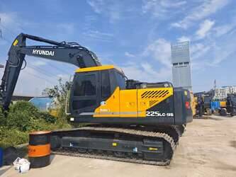 صورة ل حفارات مجنزرة 2024 هيونداي 225LC-9s للبيع في الصّين