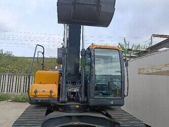 2025-hyundai-225lvs-44282896