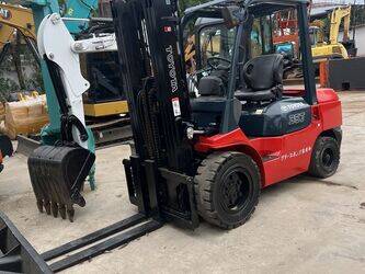 2022-toyota-fd35-44282900