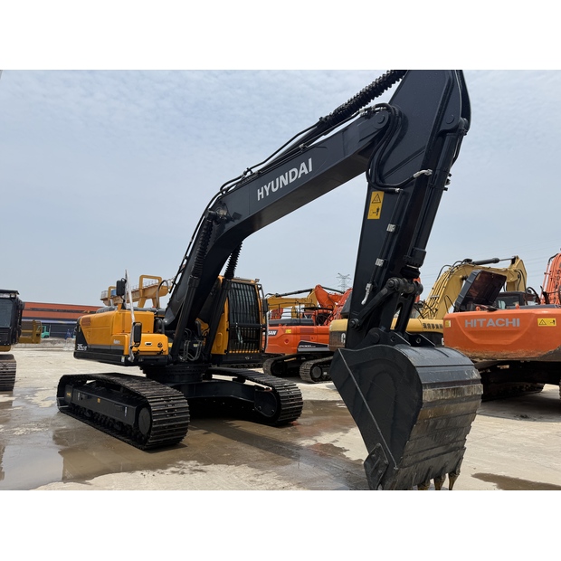 2024 Hyundai 305LC-9T-44282916