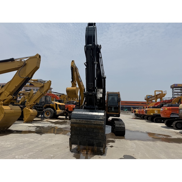 2024 Hyundai 305LC-9T-44282917