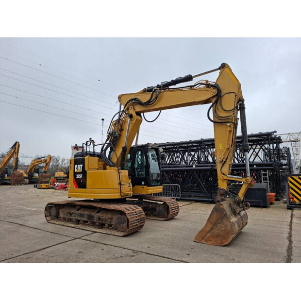 2016 كاتربيلر 325FLCR-44283108