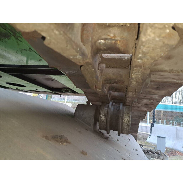 2013 سينيبوجين 825D-44283179