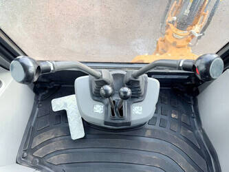 2025-case-570sv-1394146-44283311