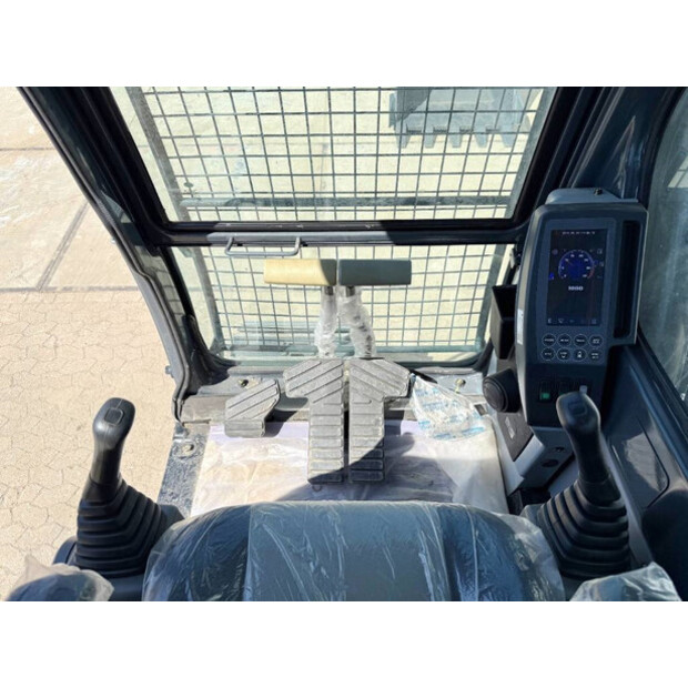 2025 هيونداي R210-44283358