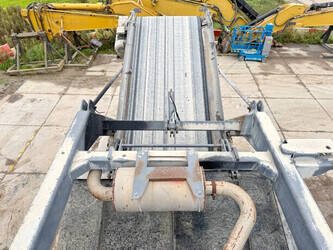 2015-kleemann-mr130z-1394149-44283396