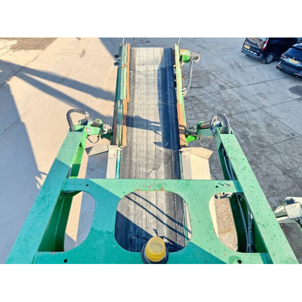 2016 MCCLOSKEY J45-44283426