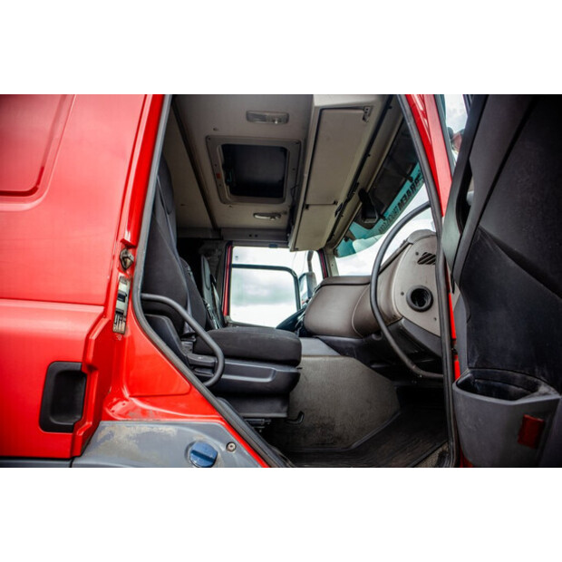 2018 DAF CF 480-44283479