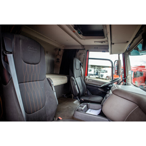 2018 DAF CF 480-44283480
