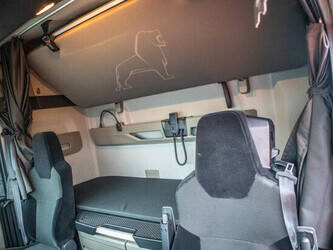 2022-man-tgx-18-510-1394157-44283602